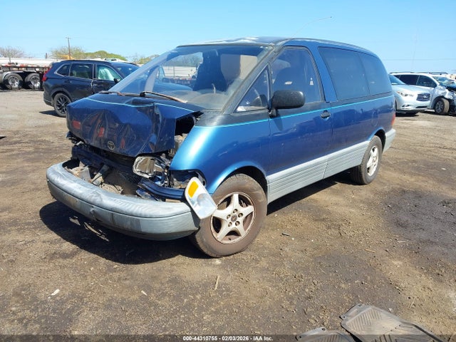 Toyota Previa Le
