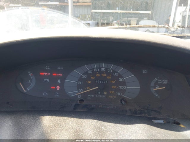 Toyota Previa Le