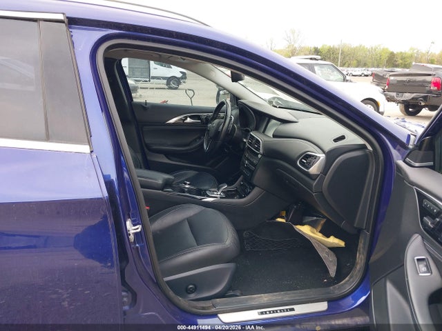 INFINITI Qx Premium