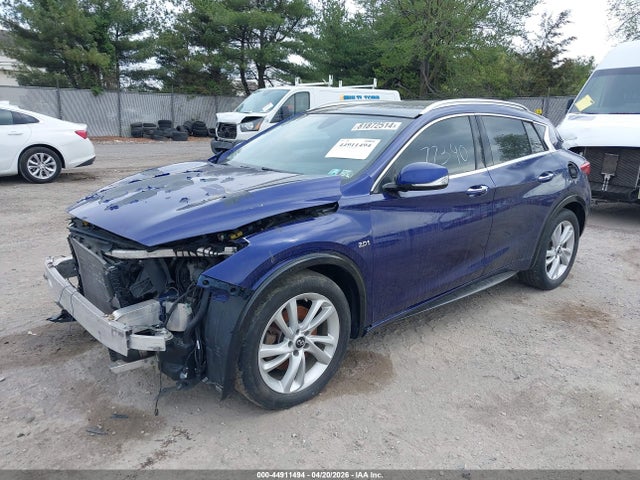 INFINITI Qx Premium