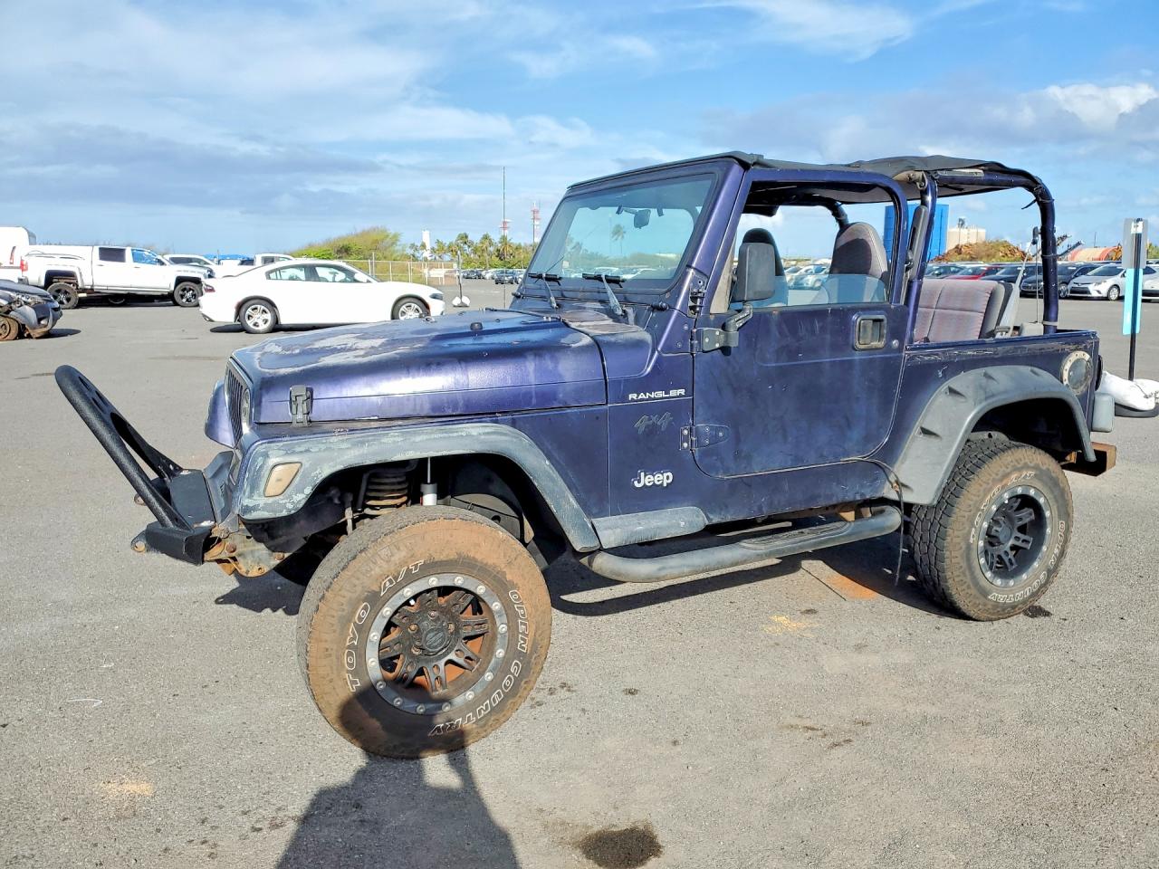 Salvage Jeep Wrangler Image