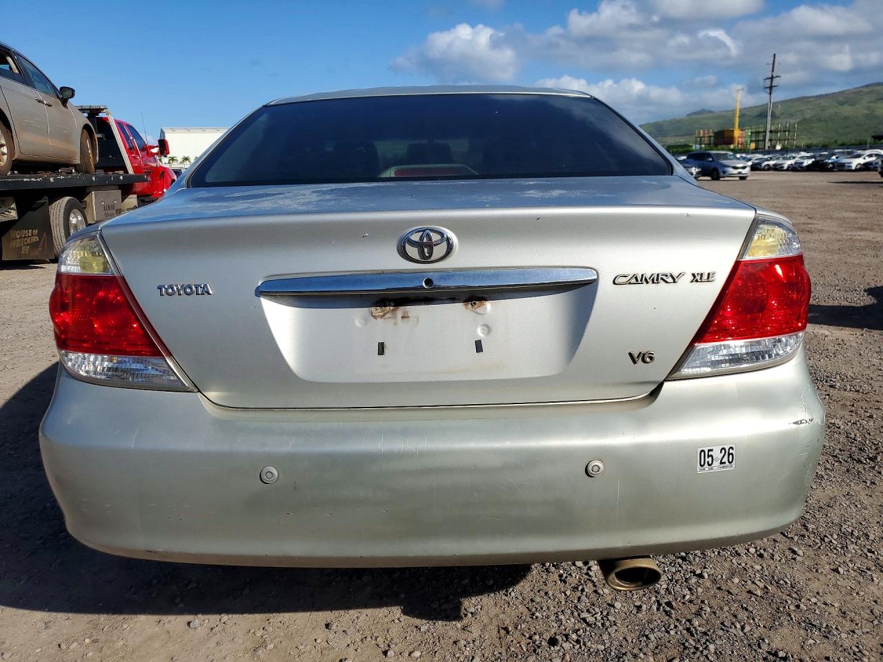 Toyota Camry Xle V6