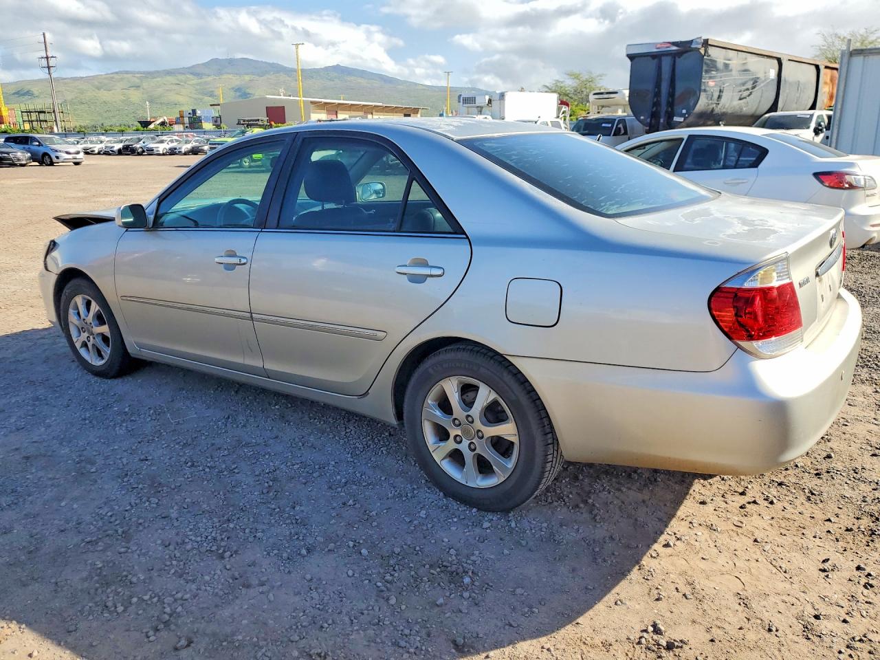Toyota Camry Xle V6