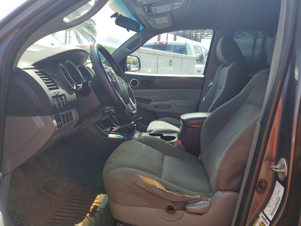 Toyota Tacoma V6