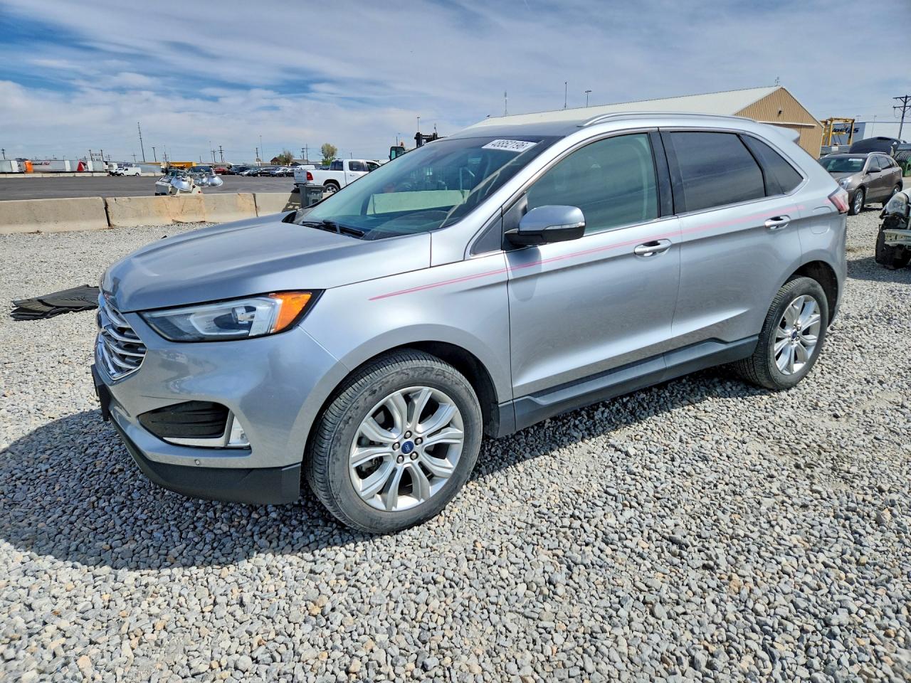 Salvage Ford Edge Image