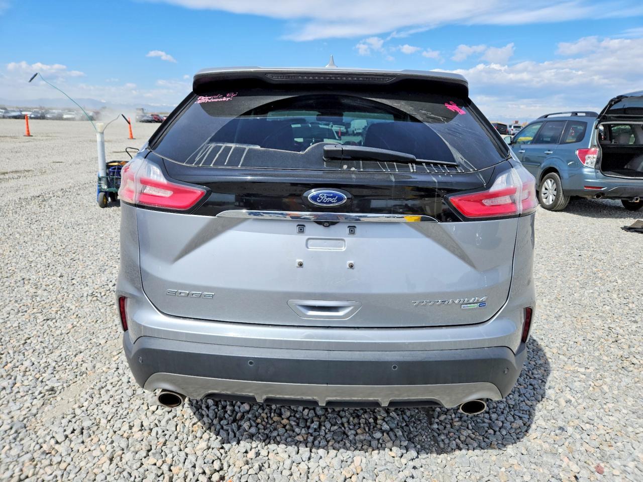 Ford Edge Titanium
