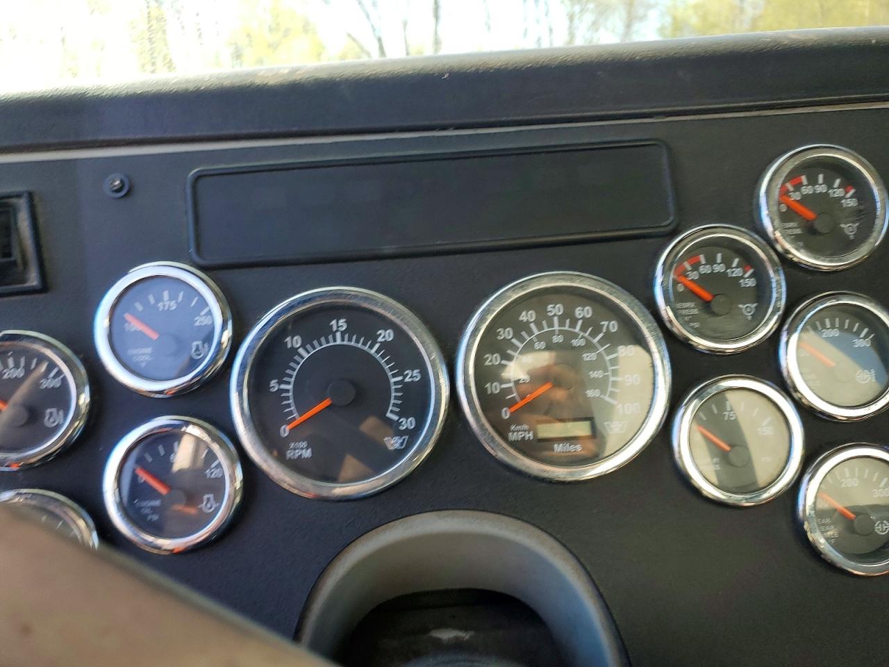 Western Star Auto Car Conventional 4900fa