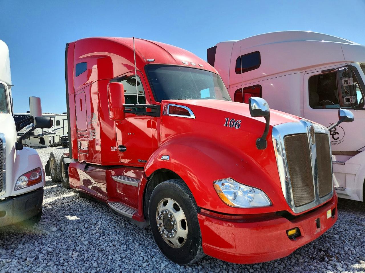 Salvage Kenworth T680 Image