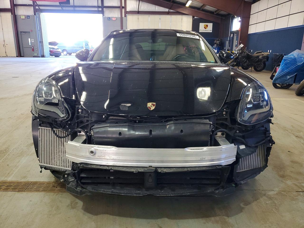 Porsche Panamera 4 E-hybrid