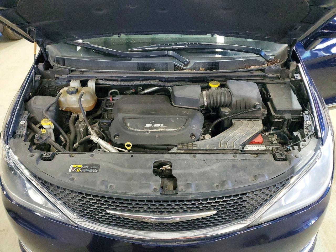 Chrysler Pacifica Touring L