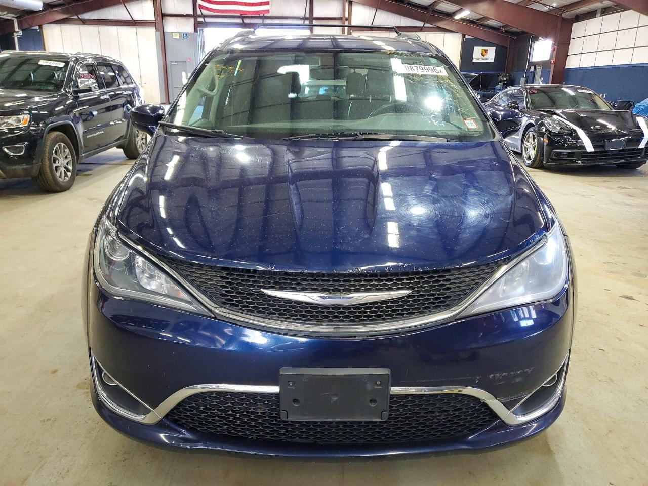 Chrysler Pacifica Touring L