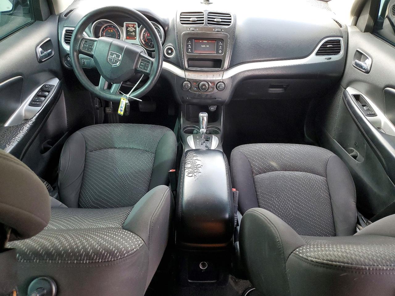 Dodge Journey Se