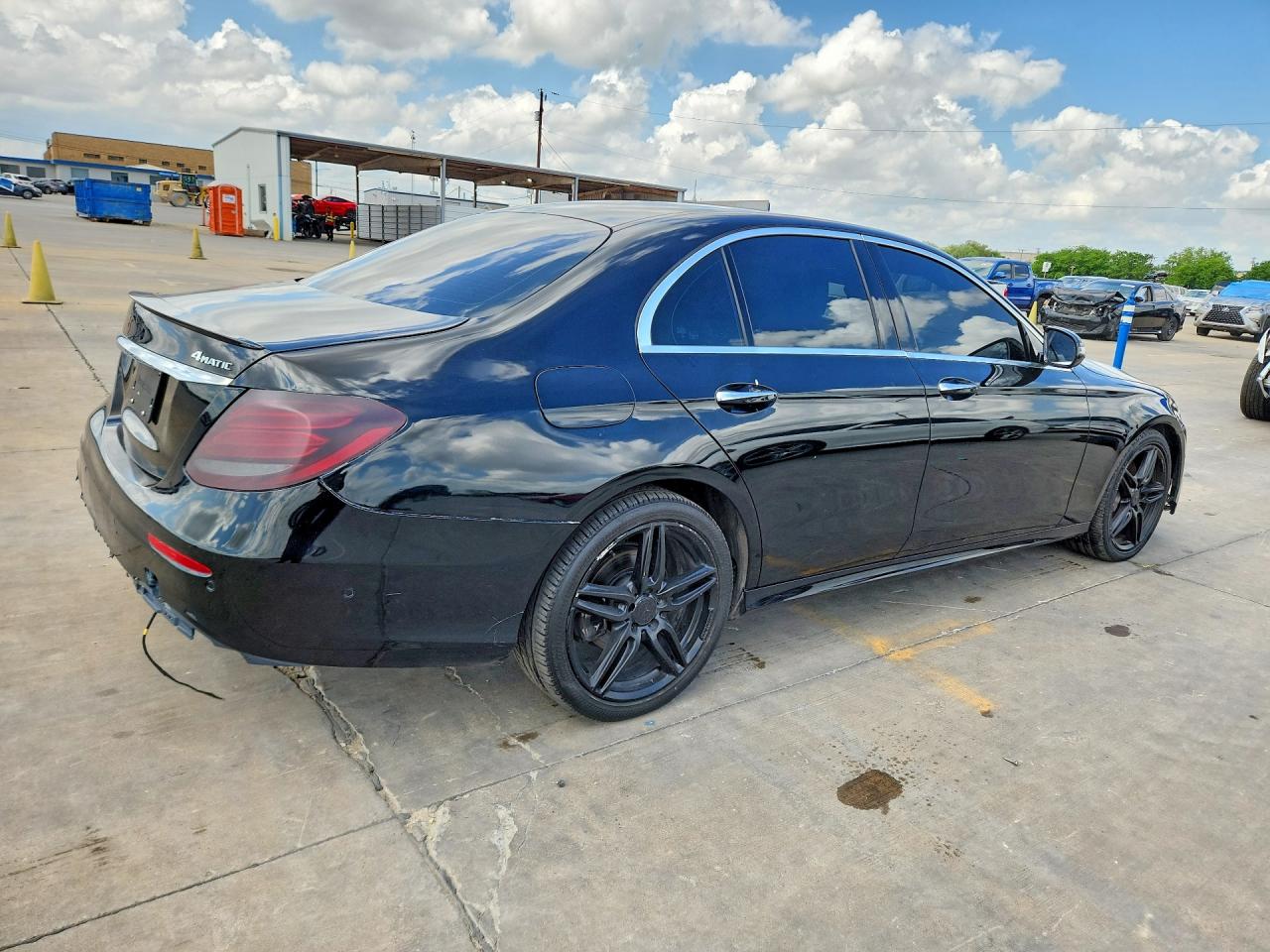 Mercedes-Benz E-Class 300 4matic