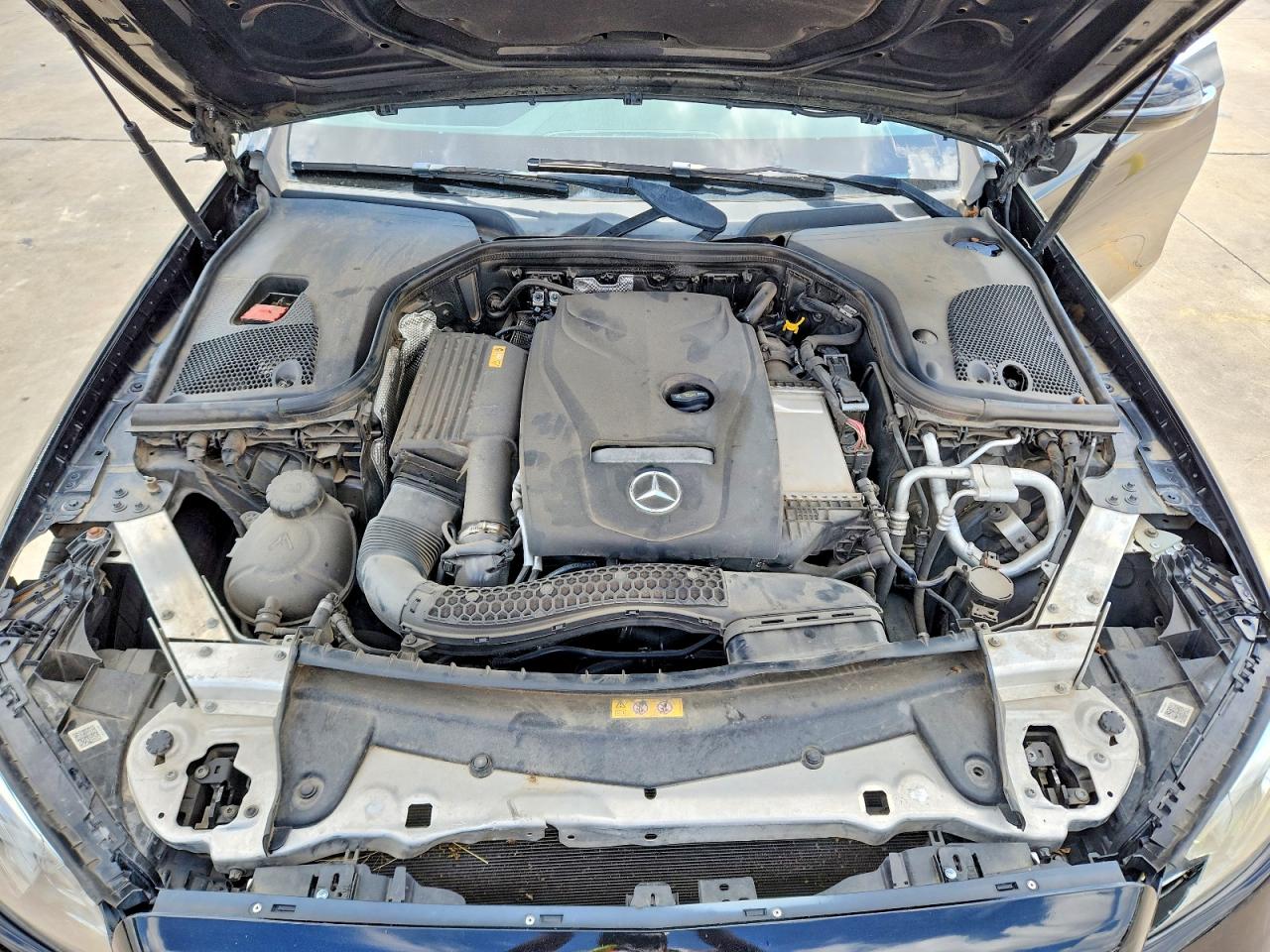 Mercedes-Benz E-Class 300 4matic
