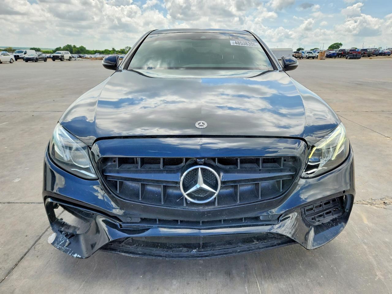 Mercedes-Benz E-Class 300 4matic