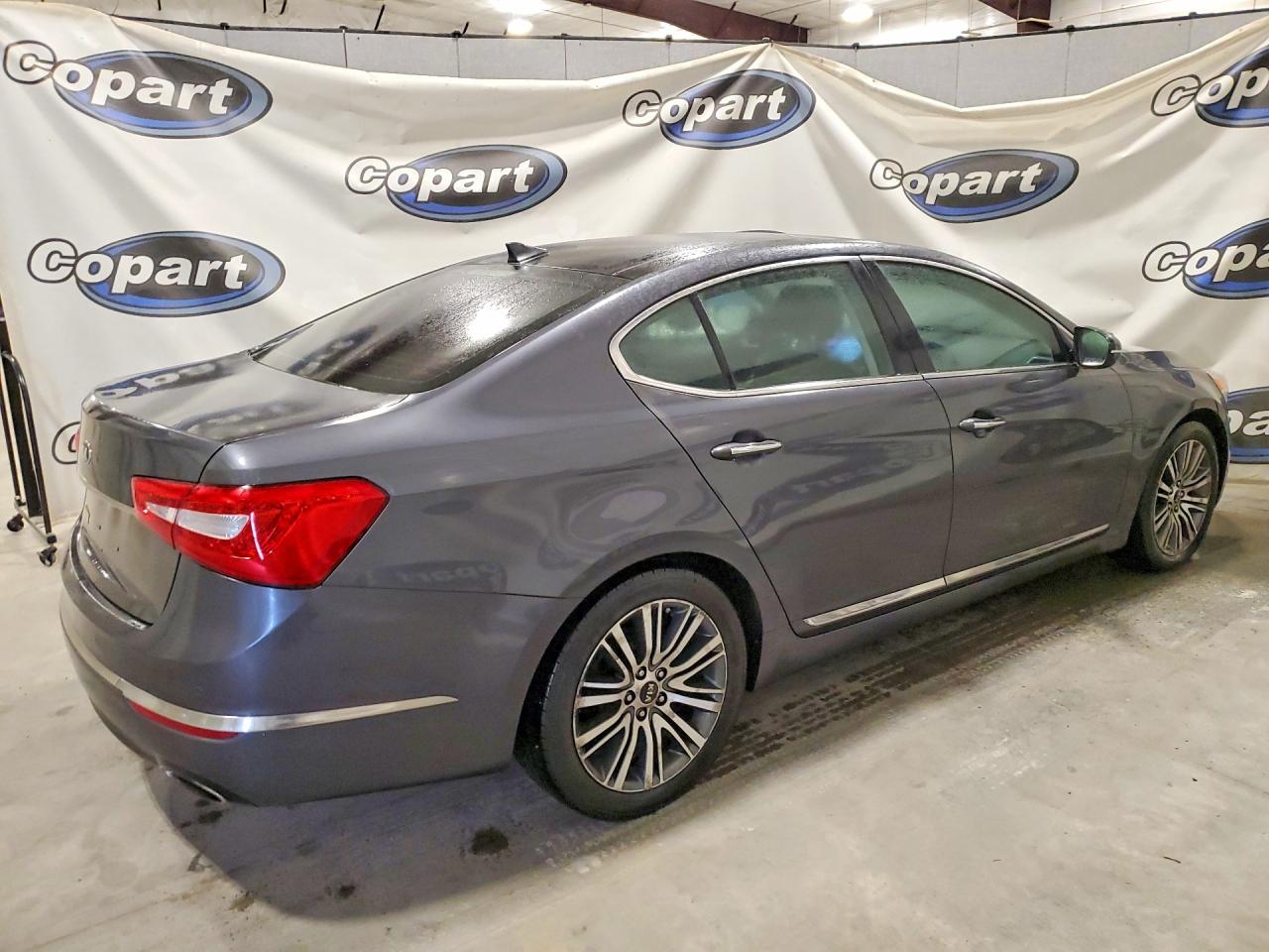 Kia Cadenza Premium