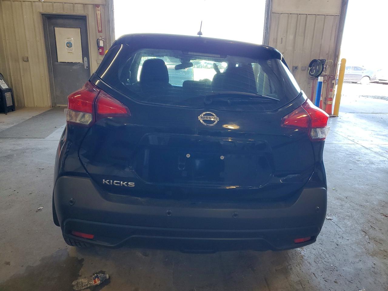 Nissan Kicks S