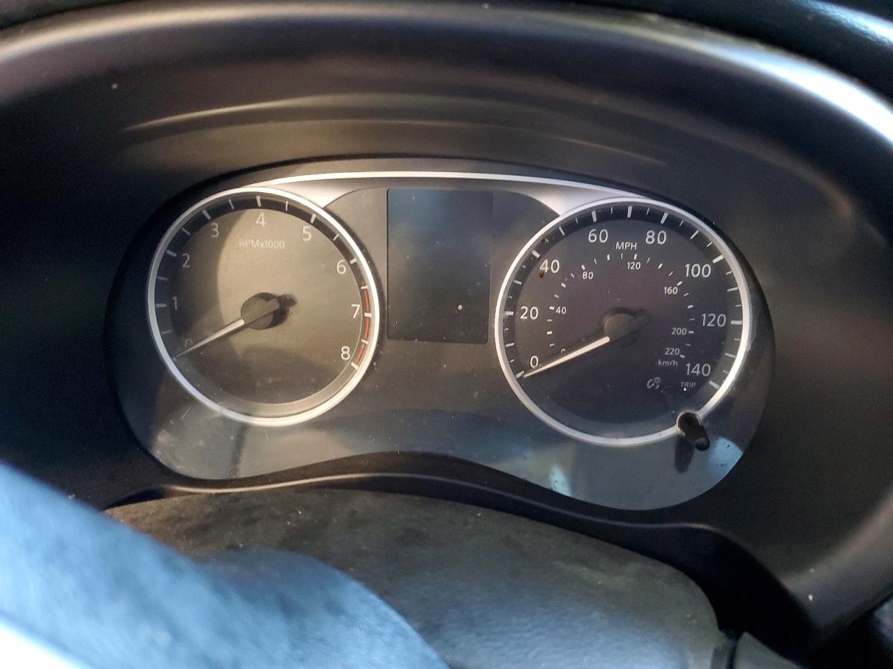 Nissan Kicks S