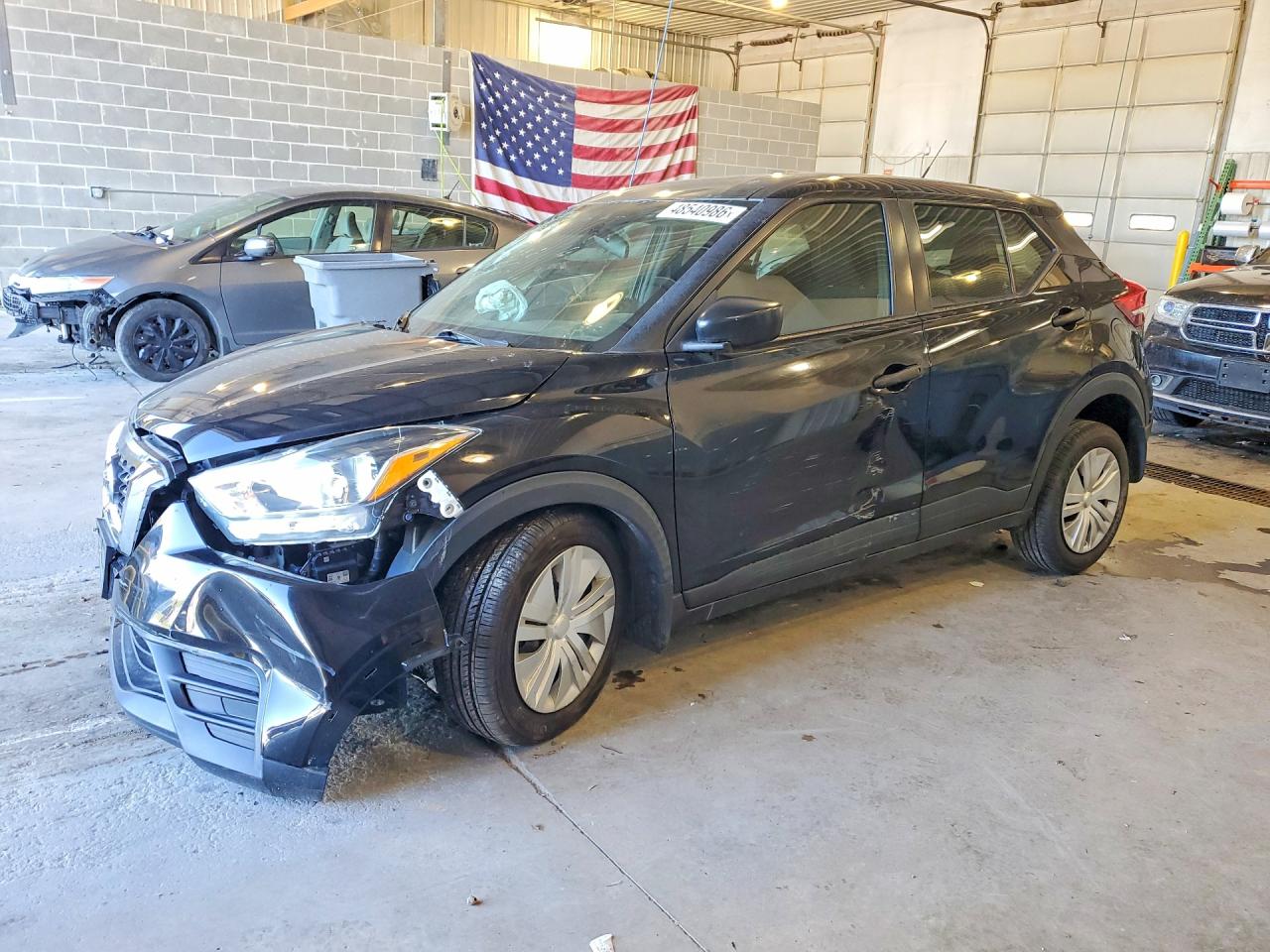 Salvage Nissan Kicks Image