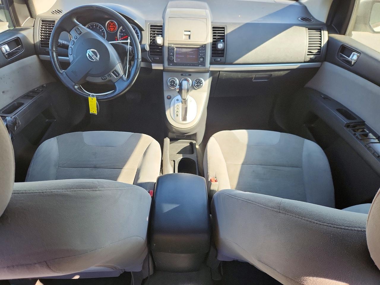 Nissan Sentra 2.0
