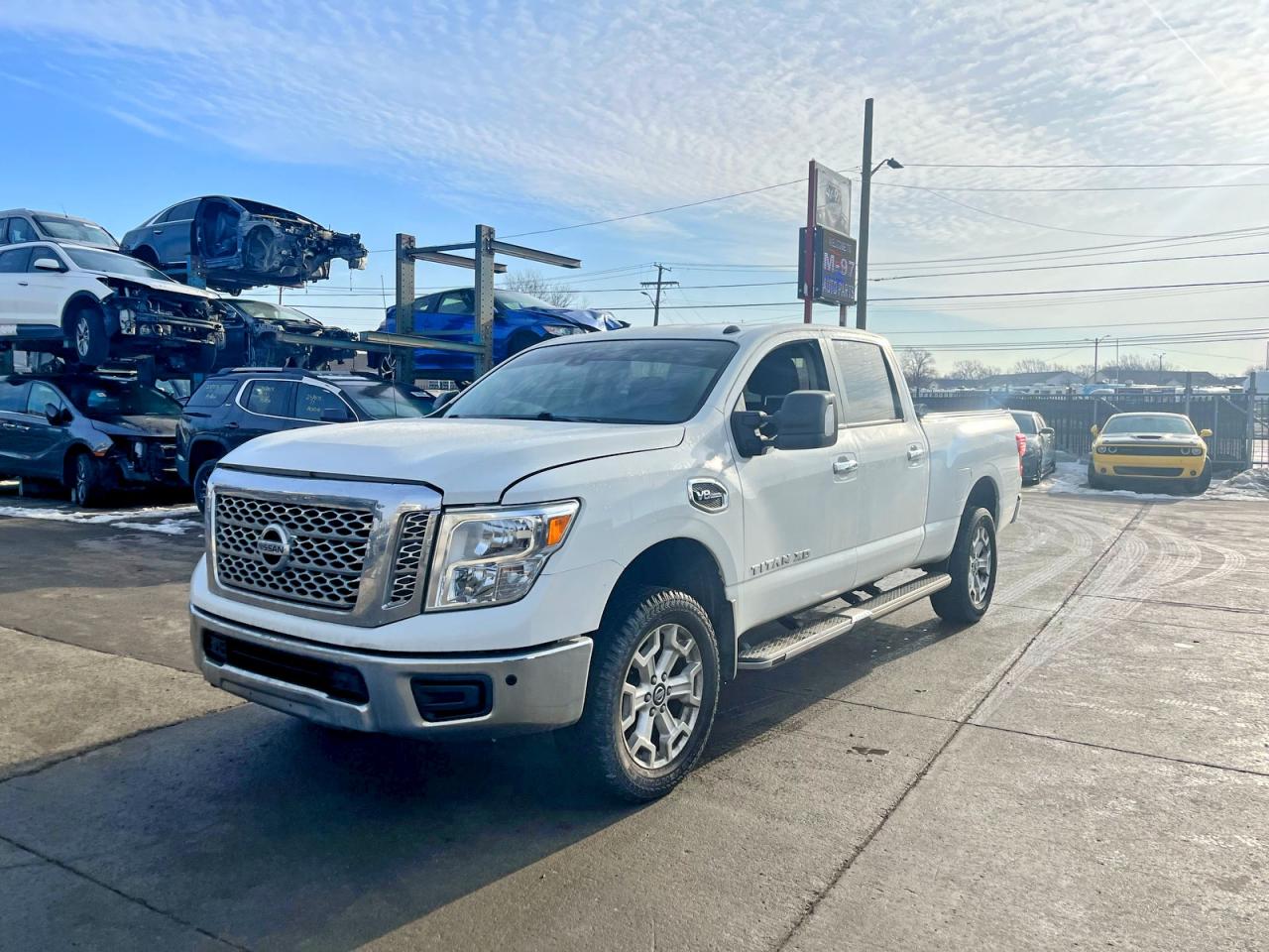 Nissan Titan Sv