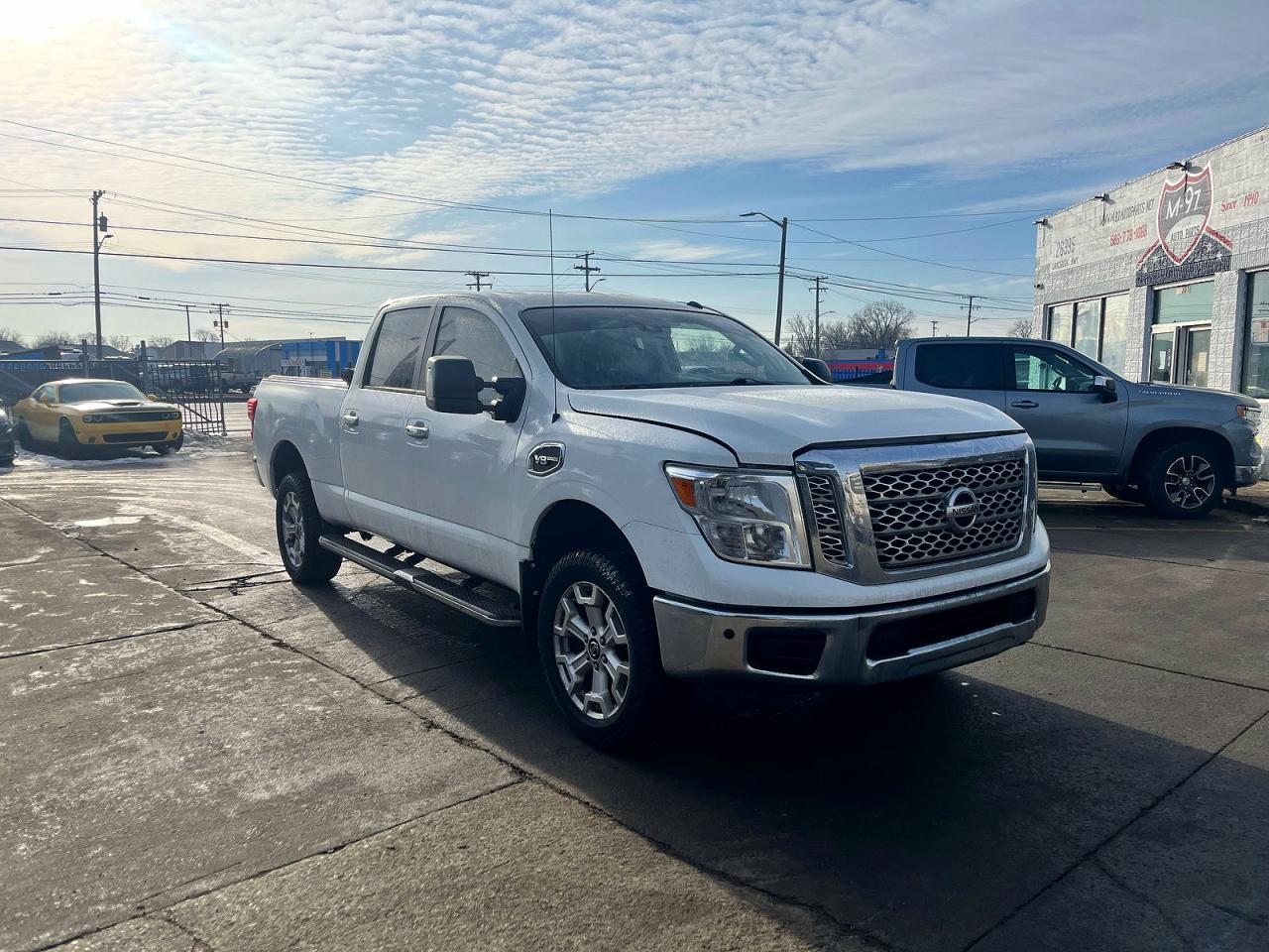 Salvage Nissan Titan Image