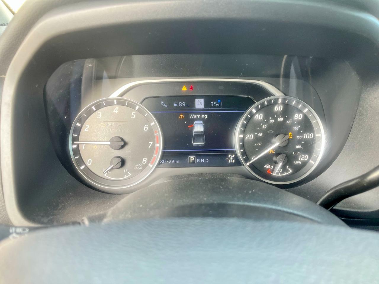 Nissan Titan Sv