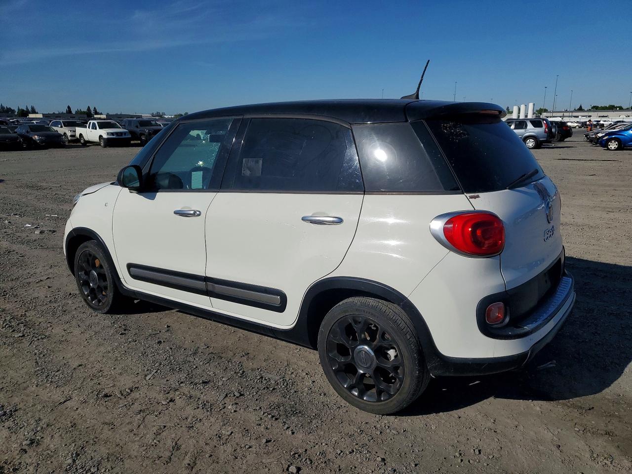 FIAT 500 Trekking