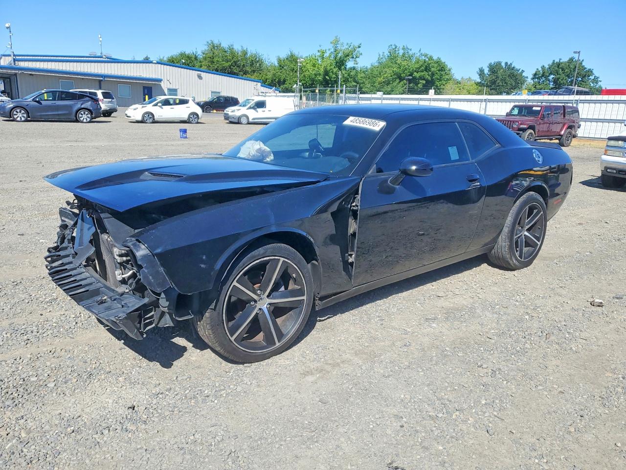 Salvage Dodge Challenger Image