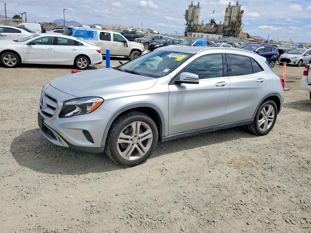 Salvage Mercedes-Benz GLA Image