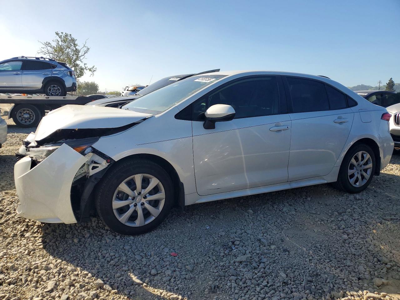 Salvage Toyota Corolla Image