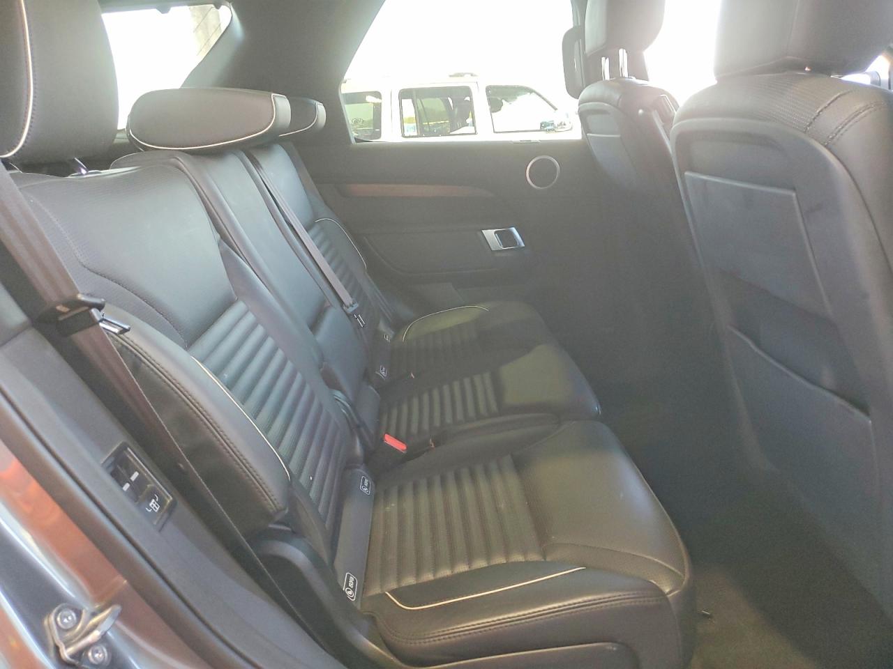 Land Rover Discovery Hse