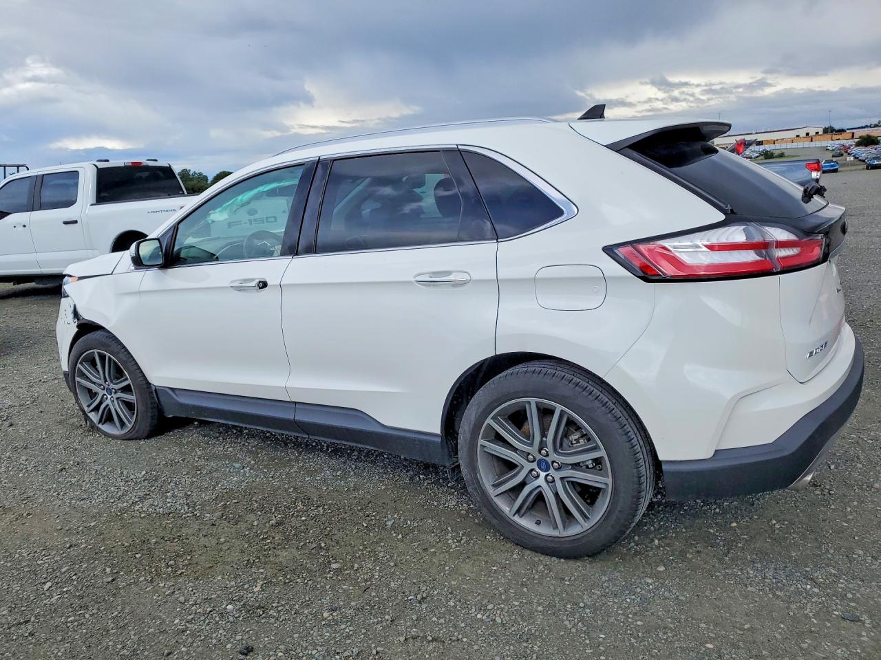 Ford Edge Titanium