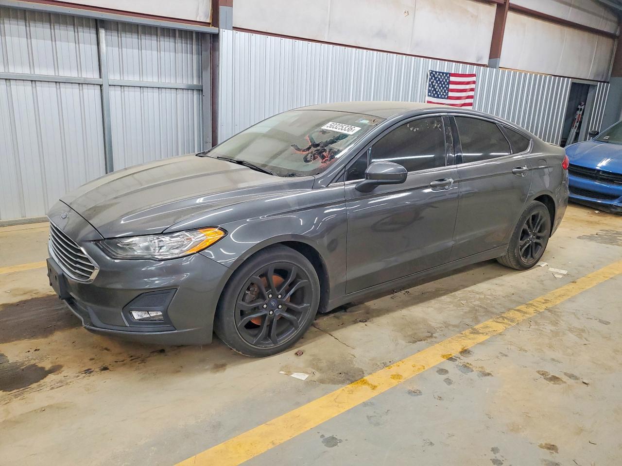 Salvage Ford Fusion Image