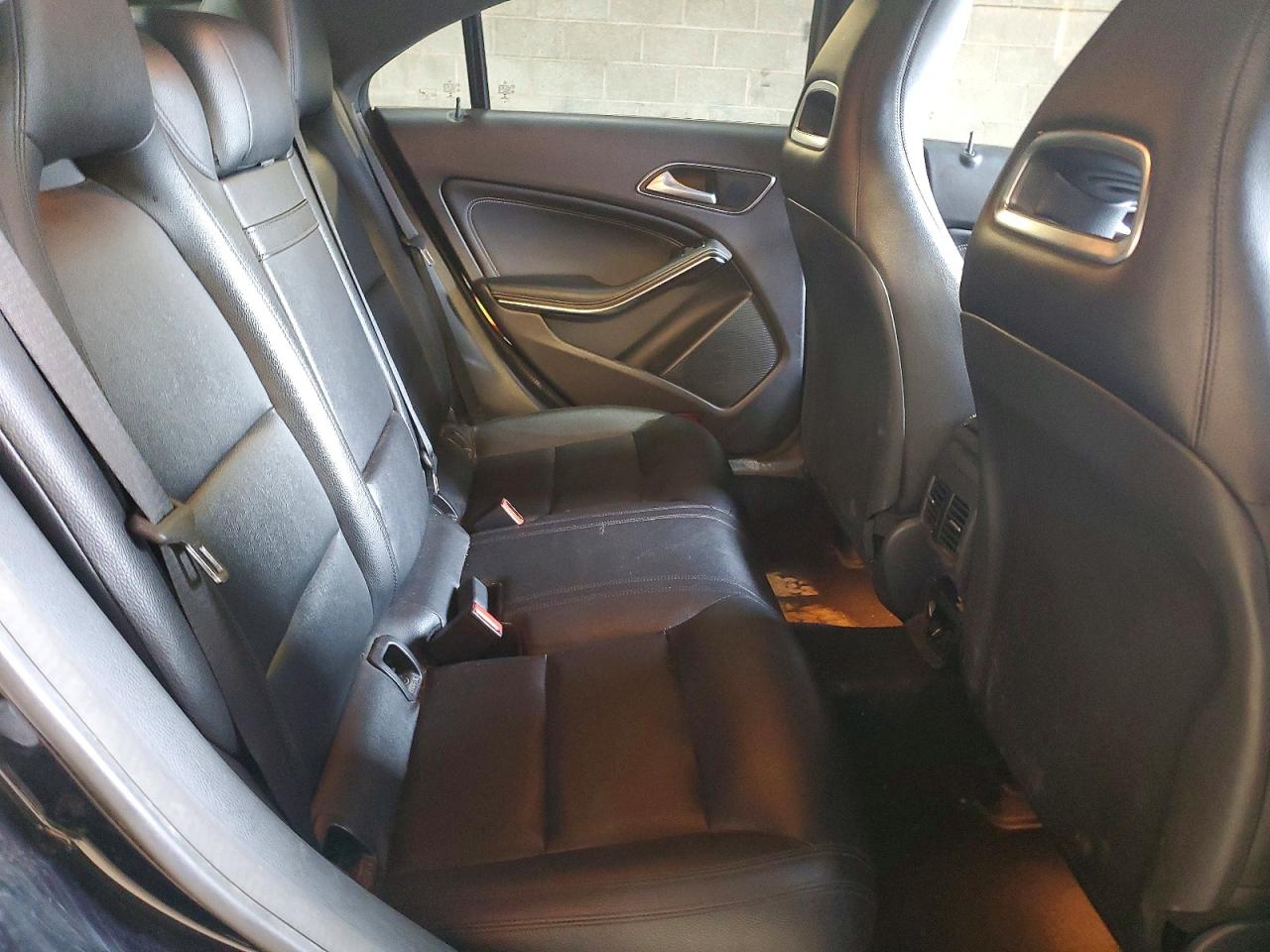Mercedes-Benz Cla-class 250