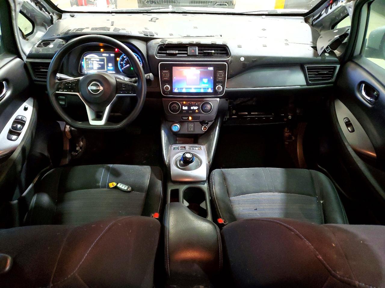Nissan LEAF S