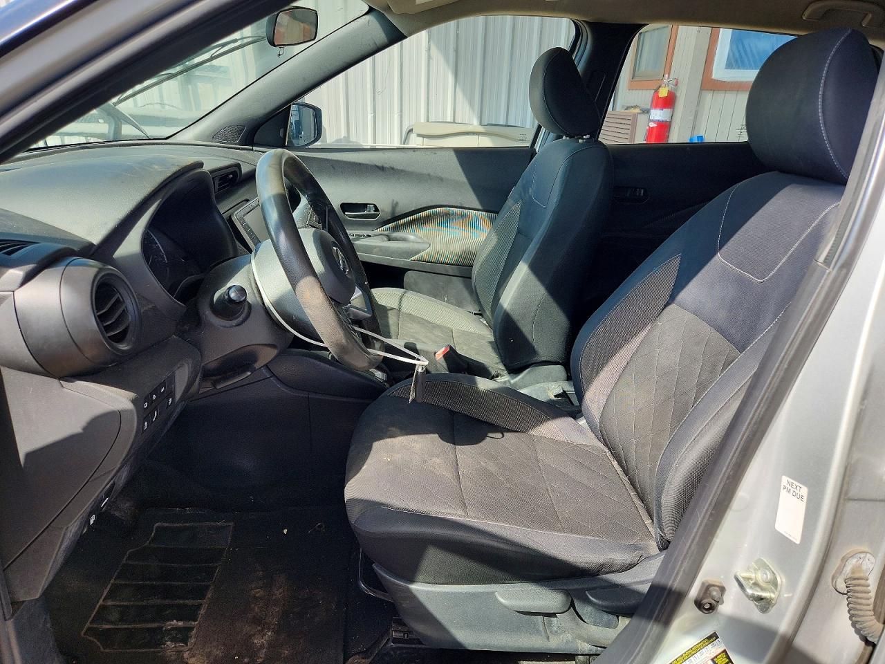 Nissan Kicks S