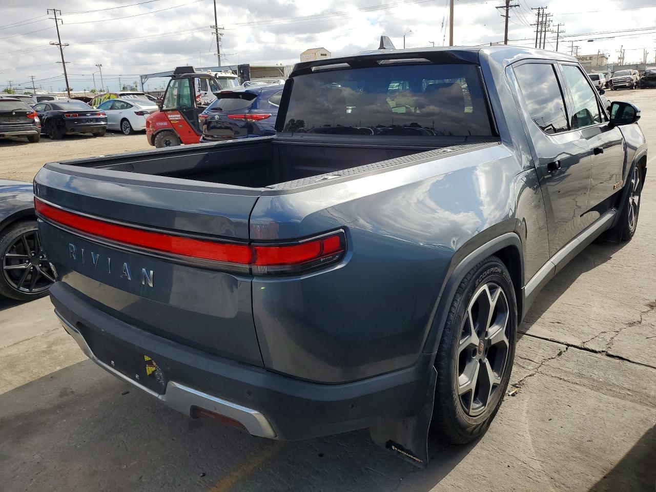 Rivian Rit Adventure