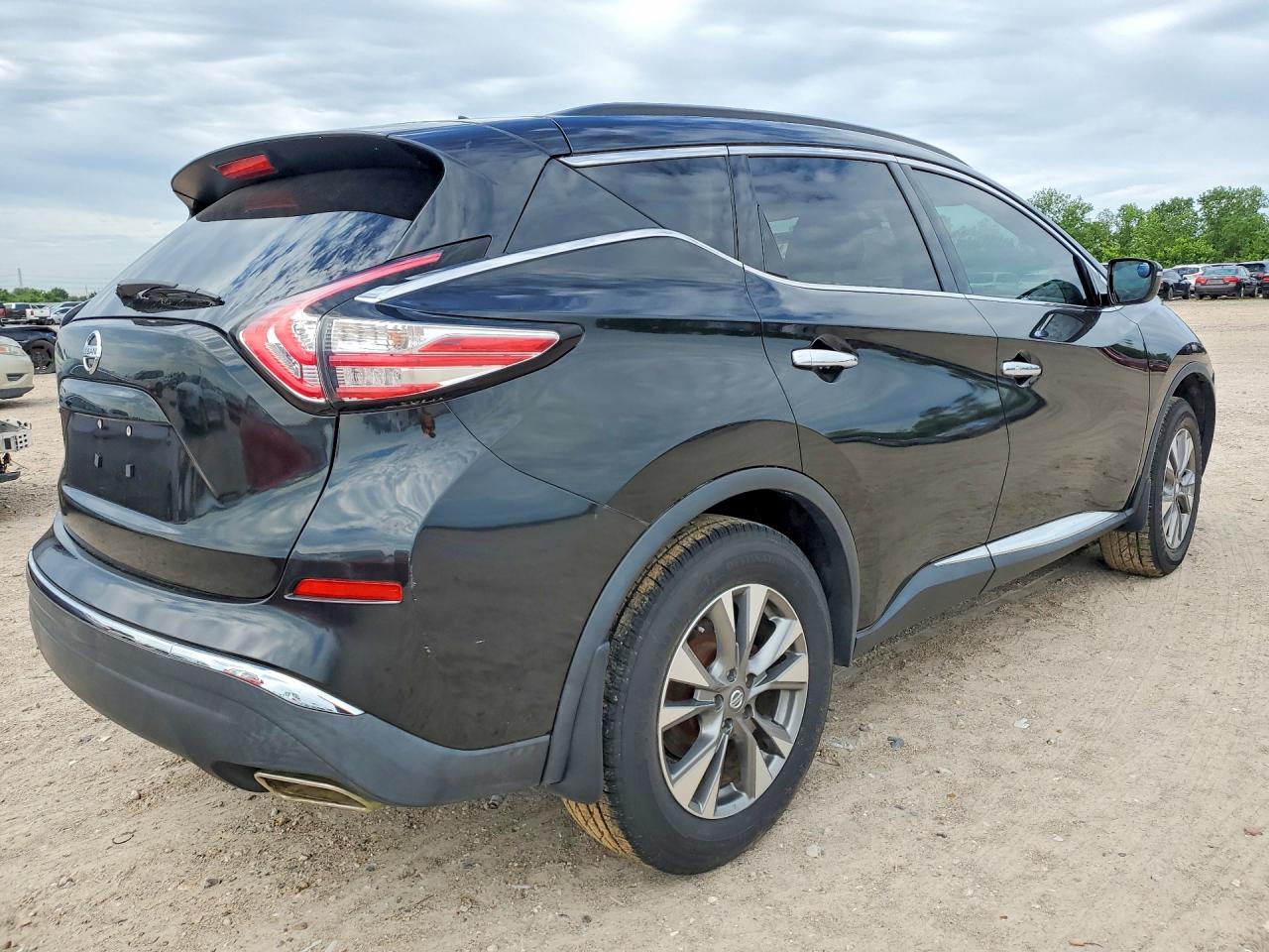 Nissan Murano S