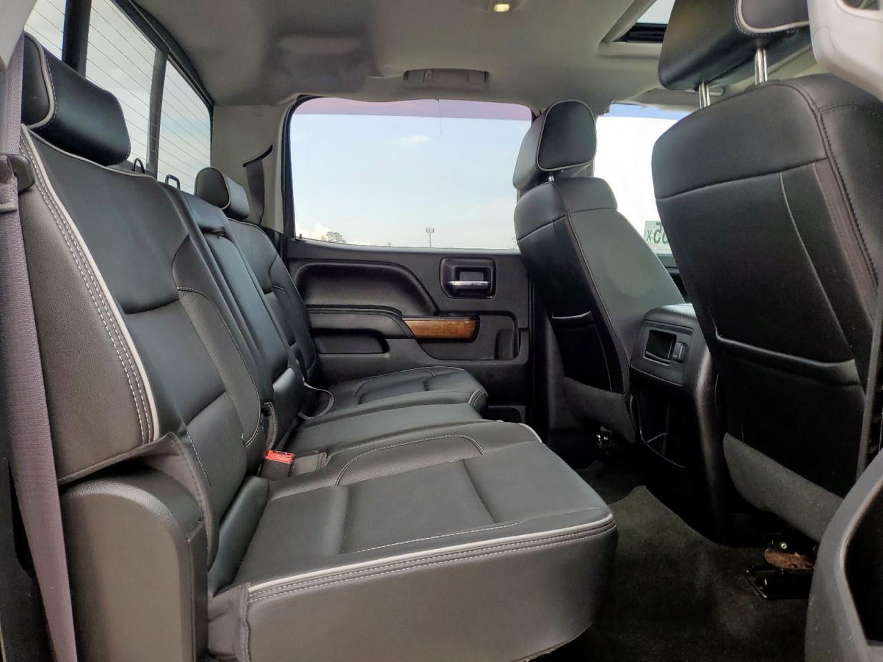 Chevrolet Silverado K3500 High Country