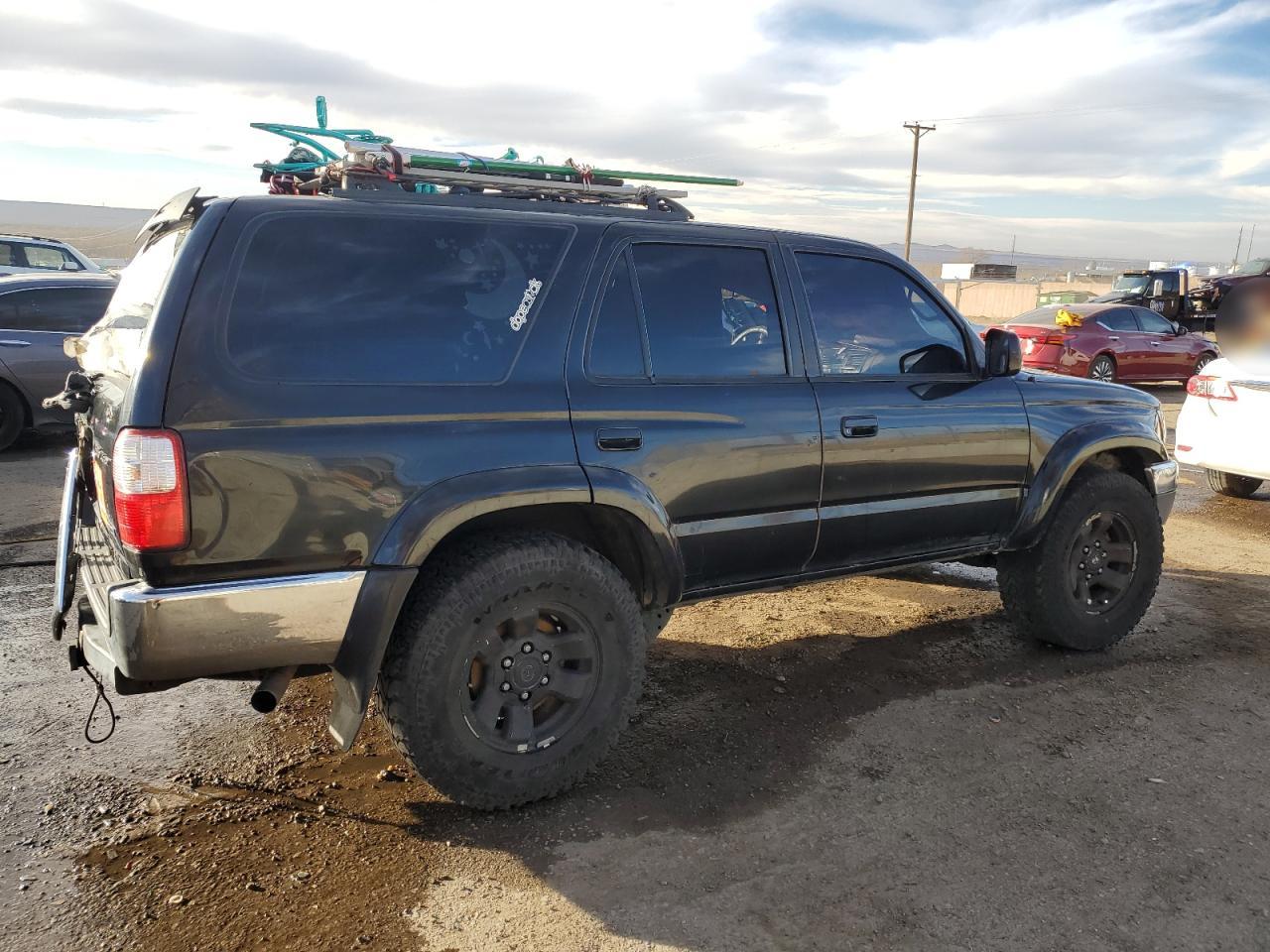 Toyota 4Runner Sr5