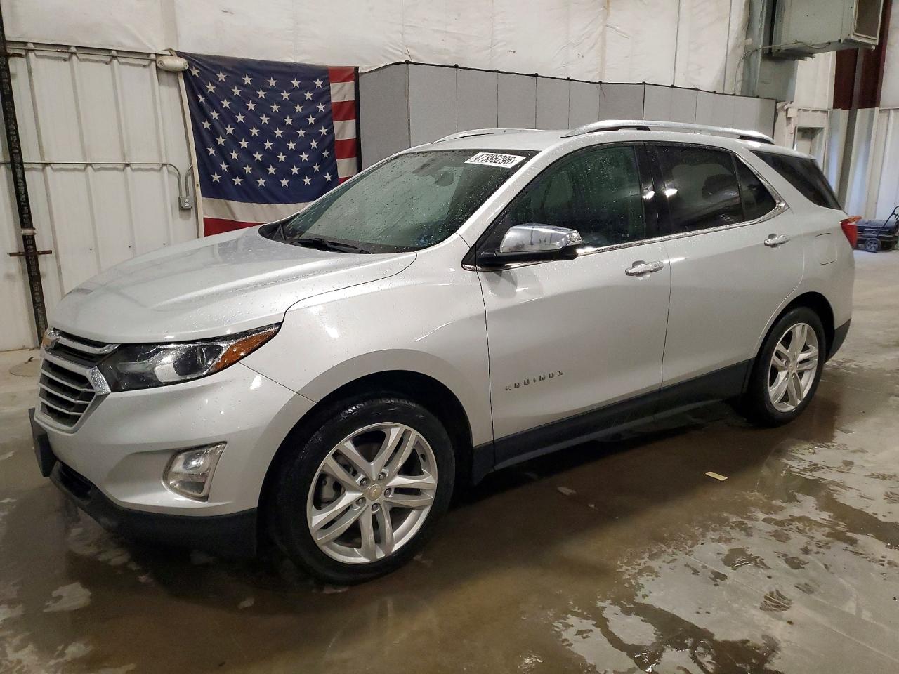 Salvage Chevrolet Equinox Image