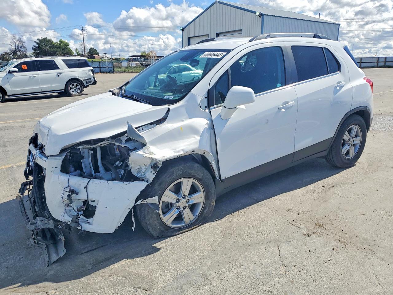 Salvage Chevrolet Trax Image