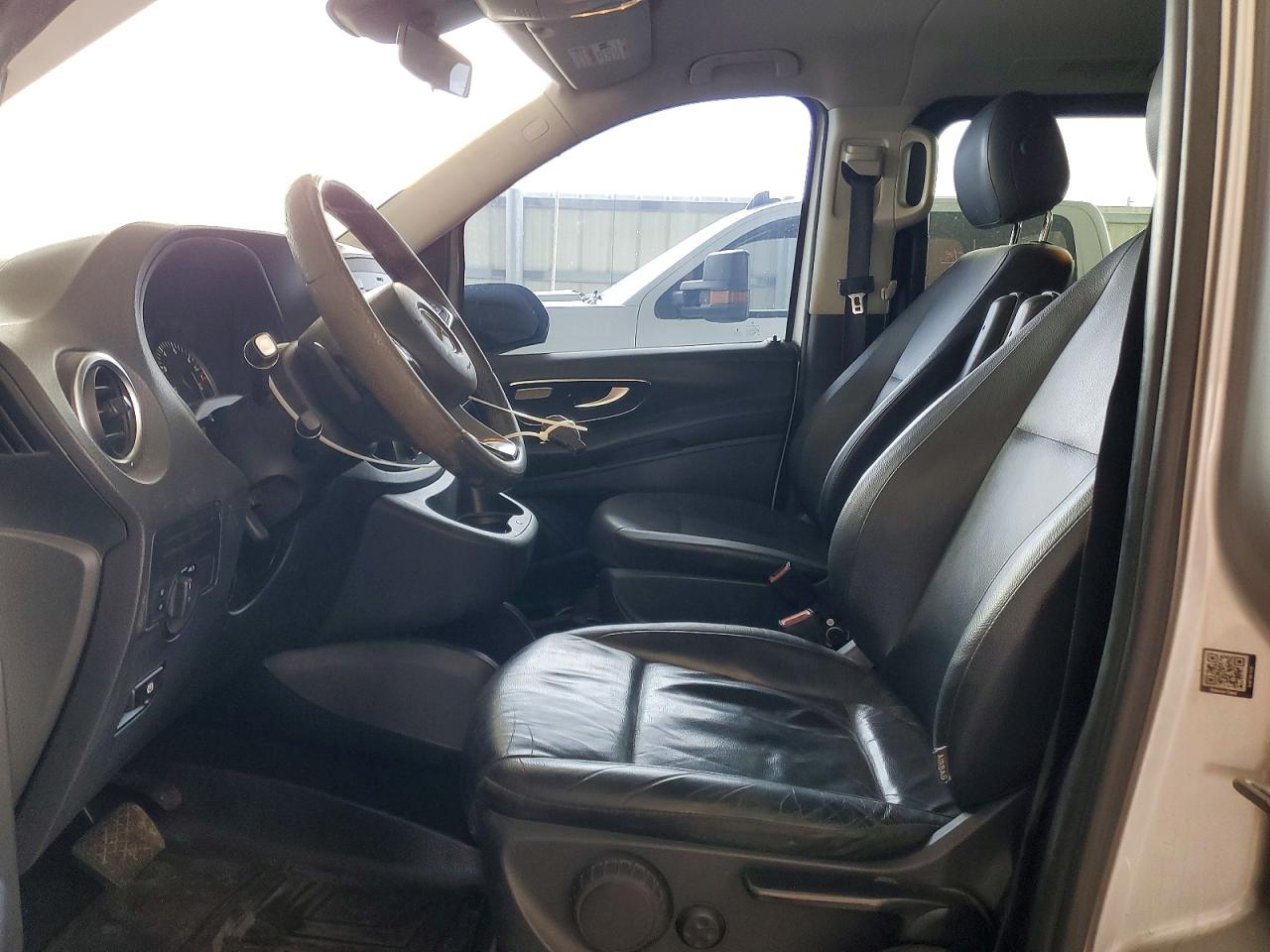 Mercedes-Benz Metris