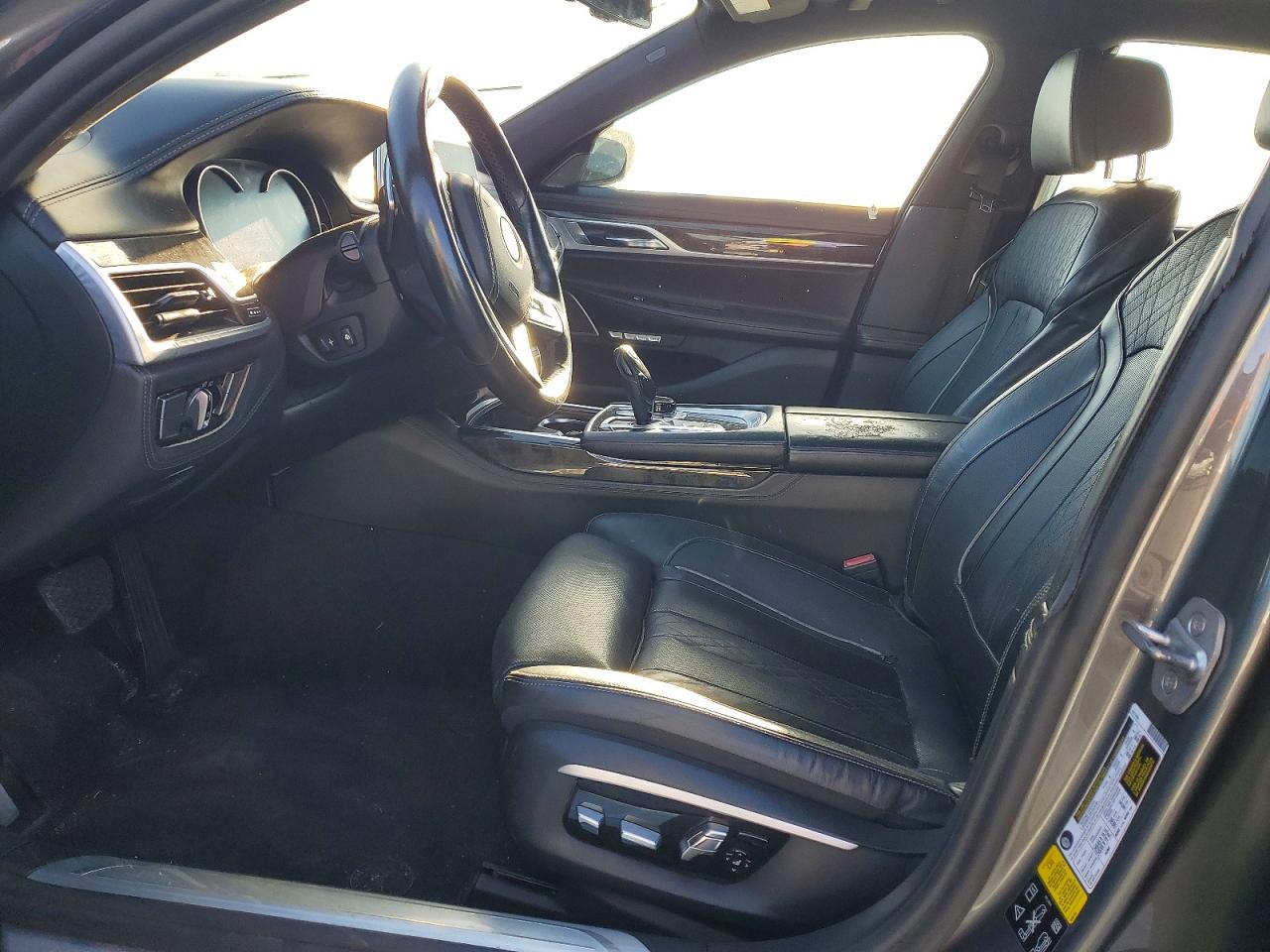 BMW 7 Series Xi