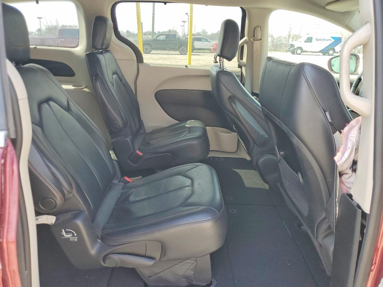Chrysler Pacifica Touring L