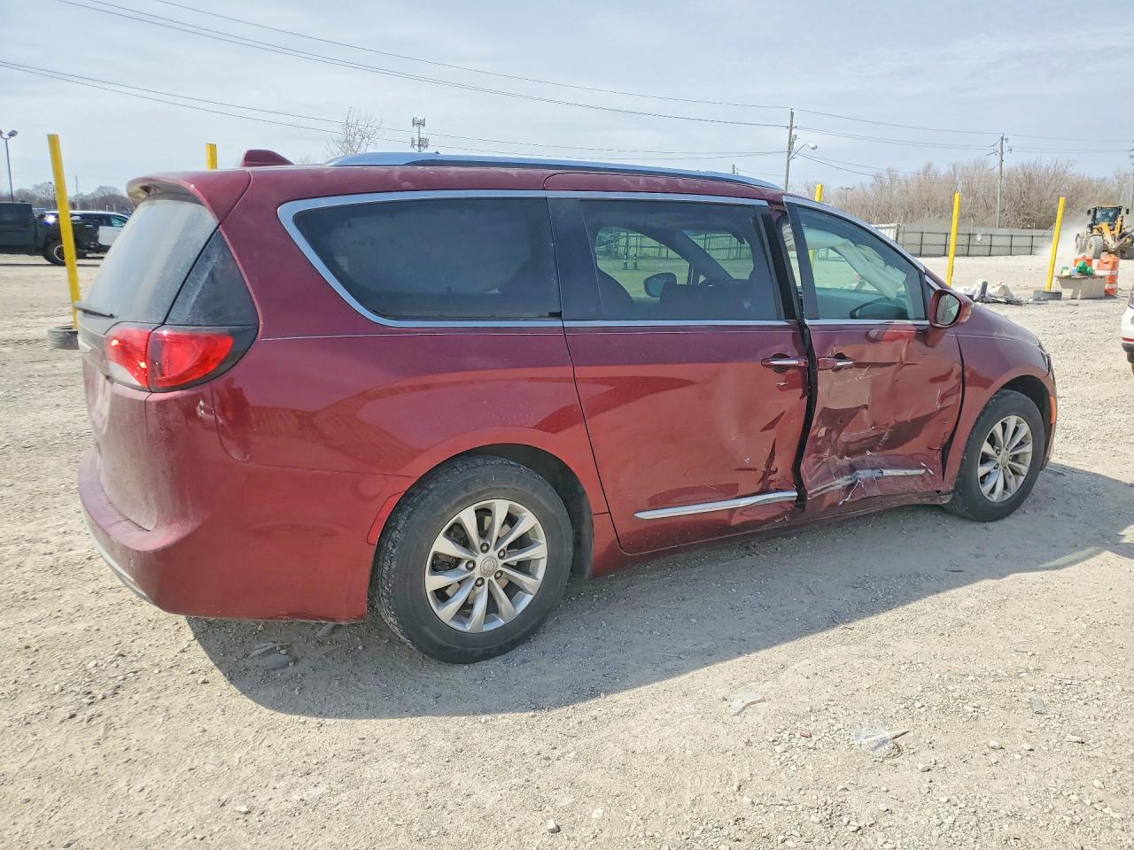 Chrysler Pacifica Touring L