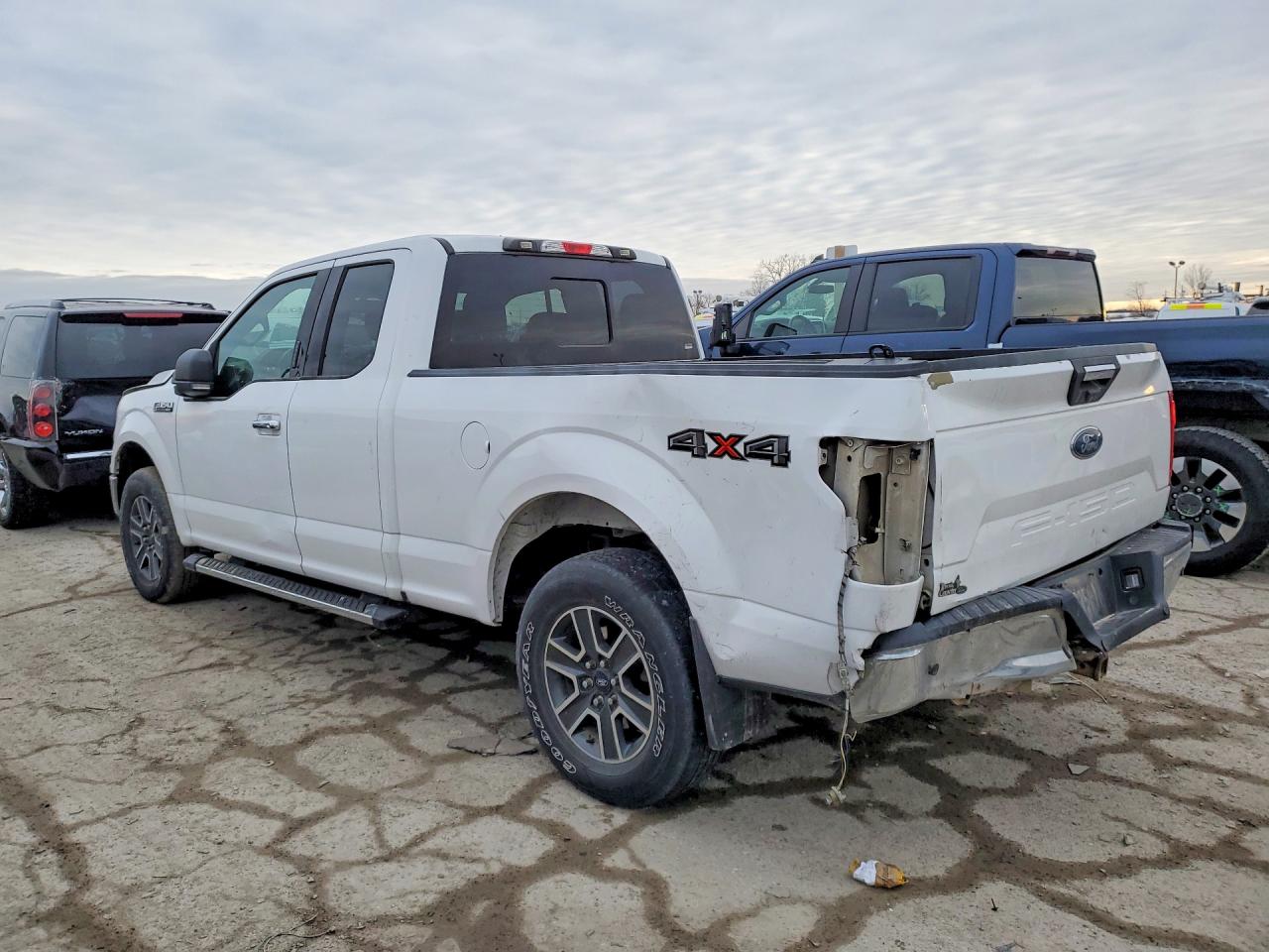 Ford F-150 Super Cab