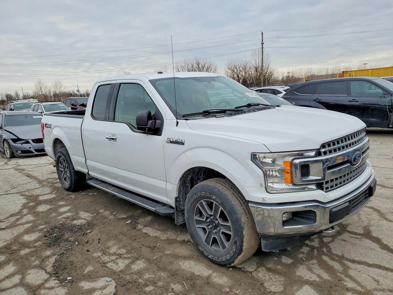 Ford F-150 Super Cab