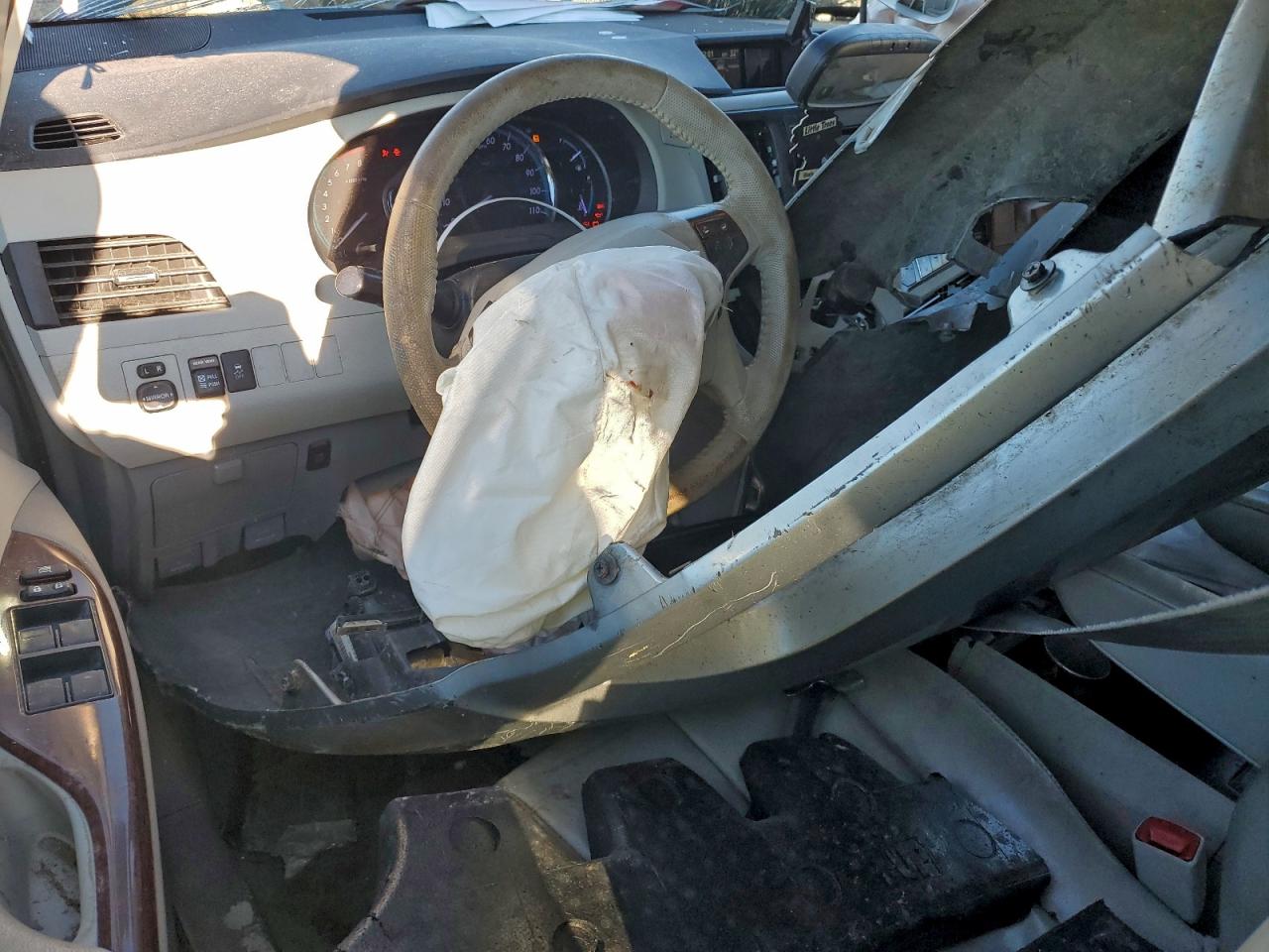 Toyota Sienna Xle